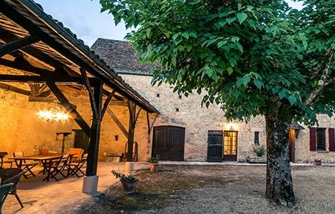 Couvrir une terrasse : l’auvent