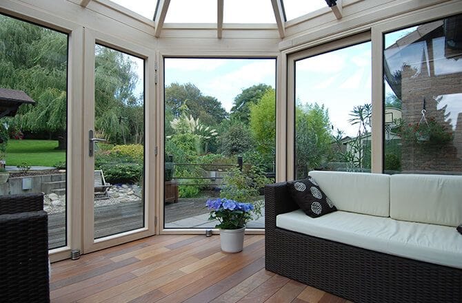 Couvrir une terrasse : la véranda alu