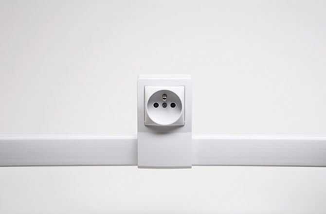 Sécurité électrique : absence de fils apparents