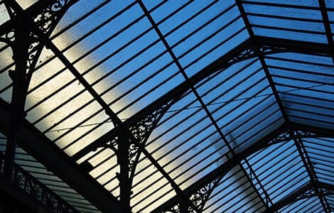 Verrière extérieure en fer forgé