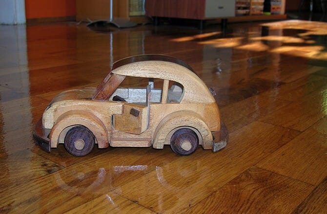 Vitrifier un parquet bois : la finition brillante