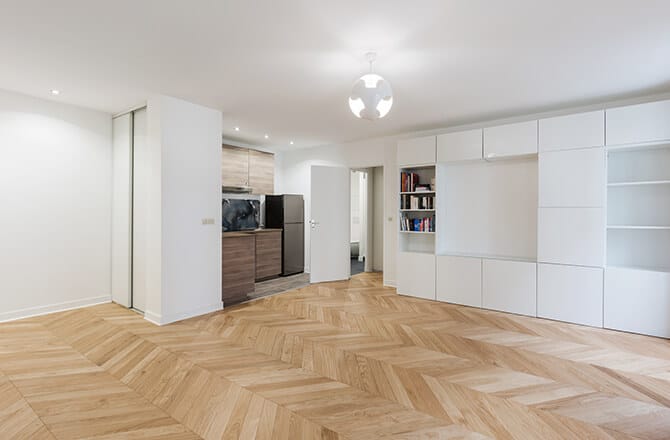 Vitrifier un parquet bois : la finition mate