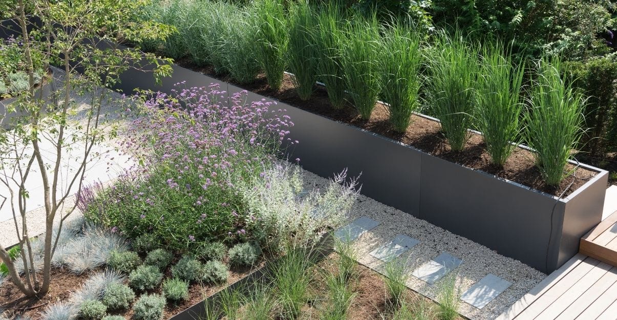 installer gravier dans le jardin