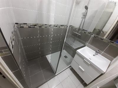 Douche Italienne par Aubin M., plombier sur Lyon