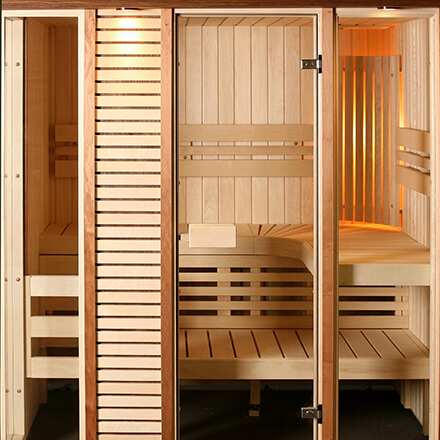 Le sauna entrée de gamme : petite cabine en bois pour 1 à 2 personnes 