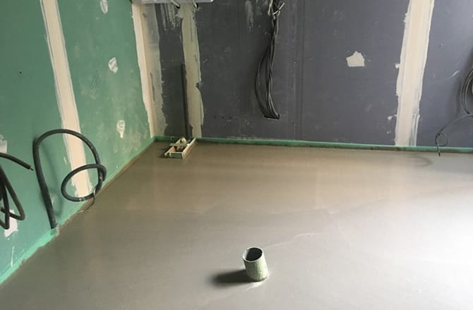 Dalle béton intérieur maçon