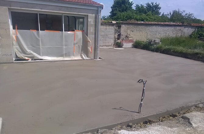Dalle béton terrasse maçon