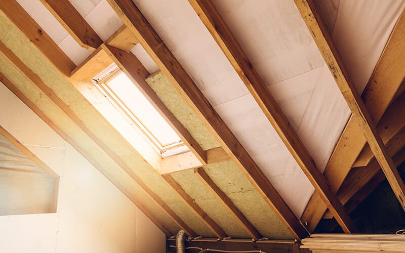 Isolation par l’intérieur de combles aménageables