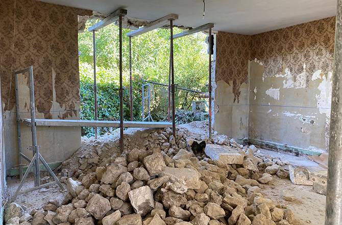 Etayage d’un mur en cour de percement