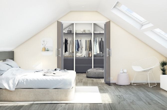 Idée 10 : Des combles aménagés en chambre avec grand dressing