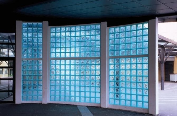 mur brique de verre 