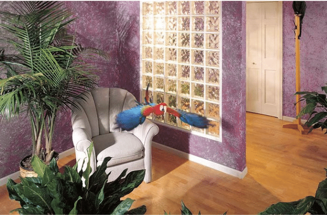 mur en briques de verre dans un sas 90's