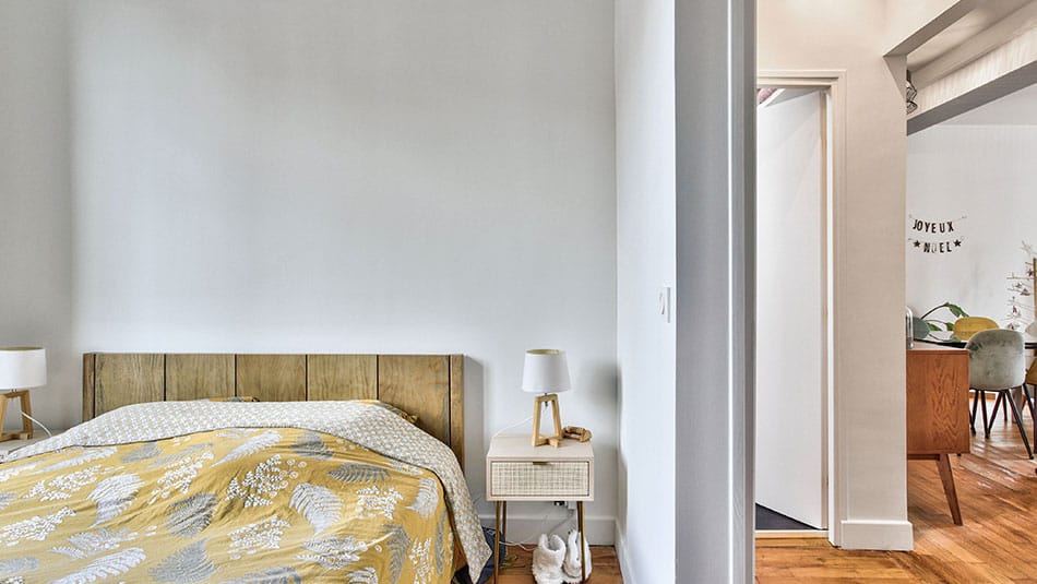 La création d'un sas favorise l'intimité de certaines pièces et facilite la circulation.