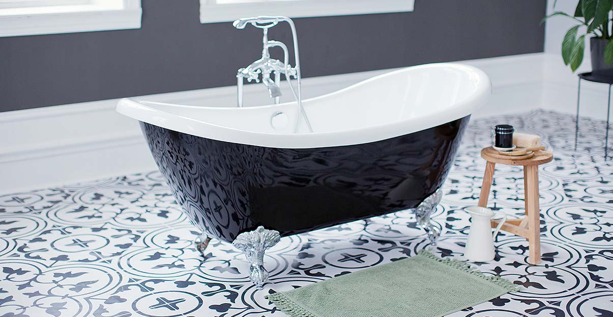 une salle de bain au style vintage