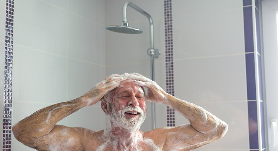 Douche seniors : une réponse au bien-veillir chez soi