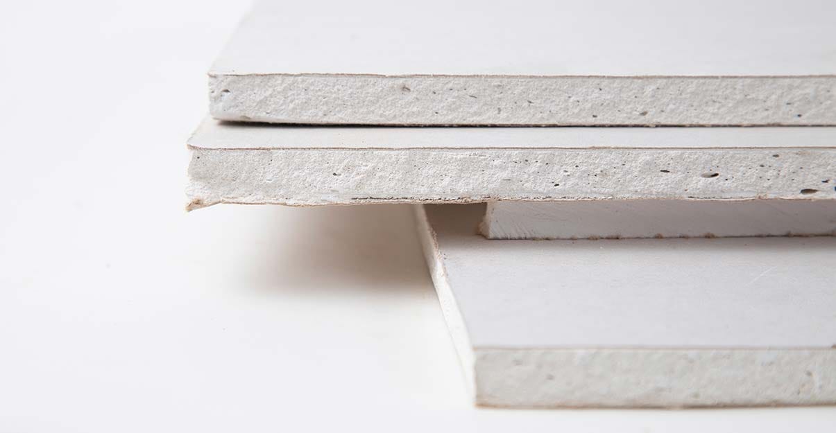 Poser des plaques de plâtre aux murs