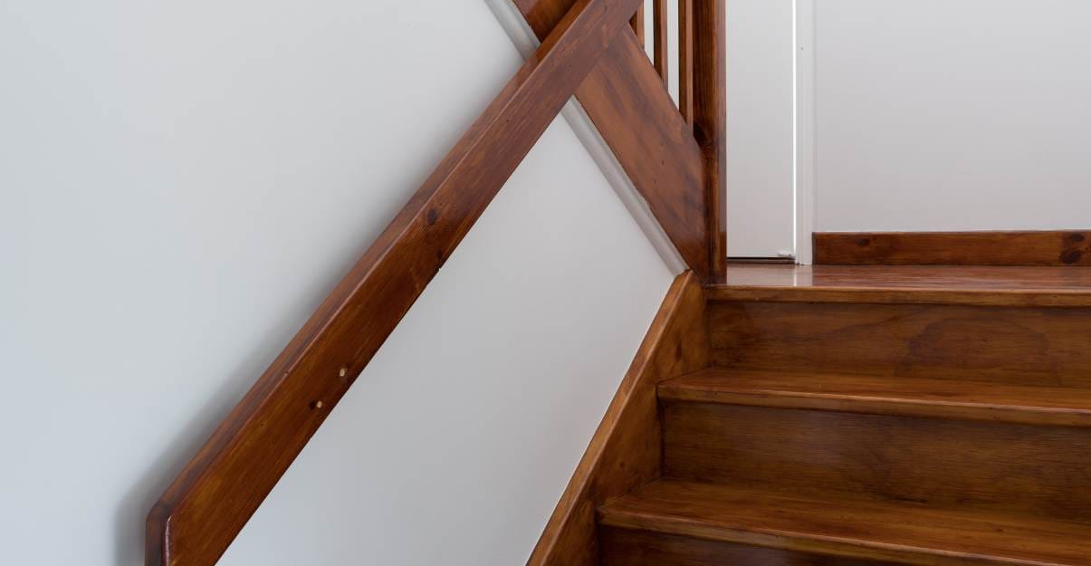 Les critères de choix d'un revêtement mural pour la montée des escaliers