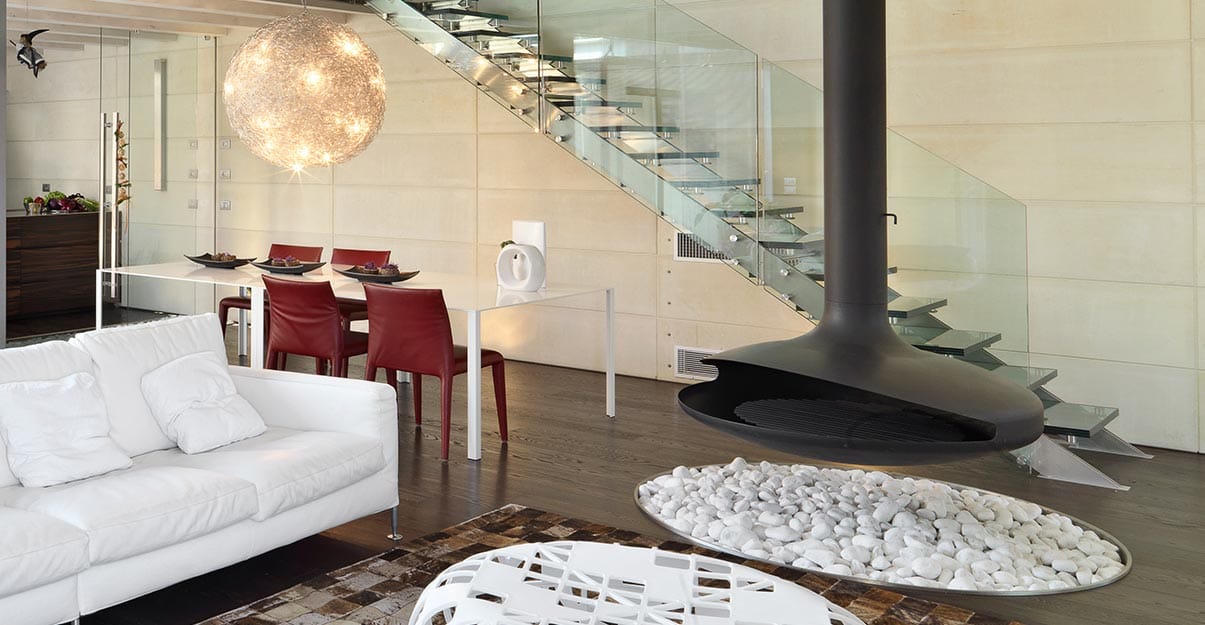 Le poêle à bois suspendu : avantages et inconvénients