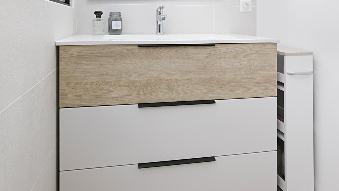 Transformation d'une petite salle de bain nantaise