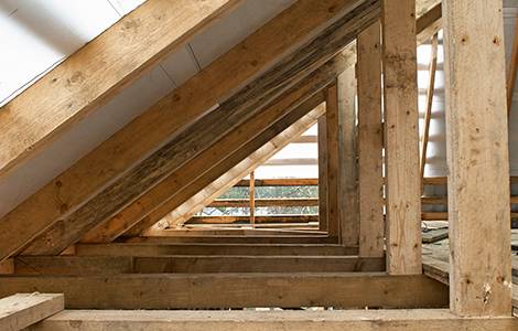 Charpente traditionnelle en bois