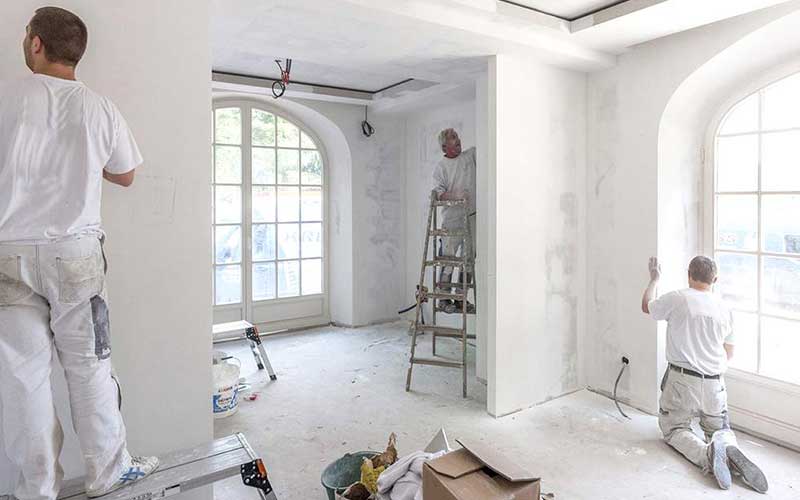 Travaux de rénovation dans une maison
