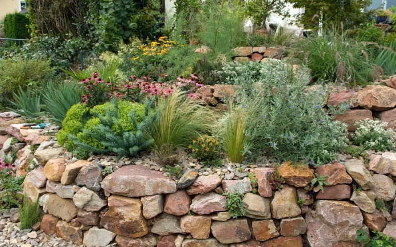 Travaux mur de soutènement avec La Maison Saint-Gobain