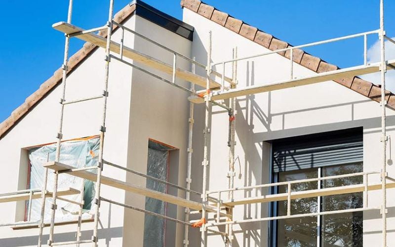 Trouver un professionnel pour votre rénovation de maison en mâchefer