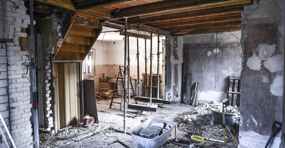 cout rénovation DE maison au m² en 2025