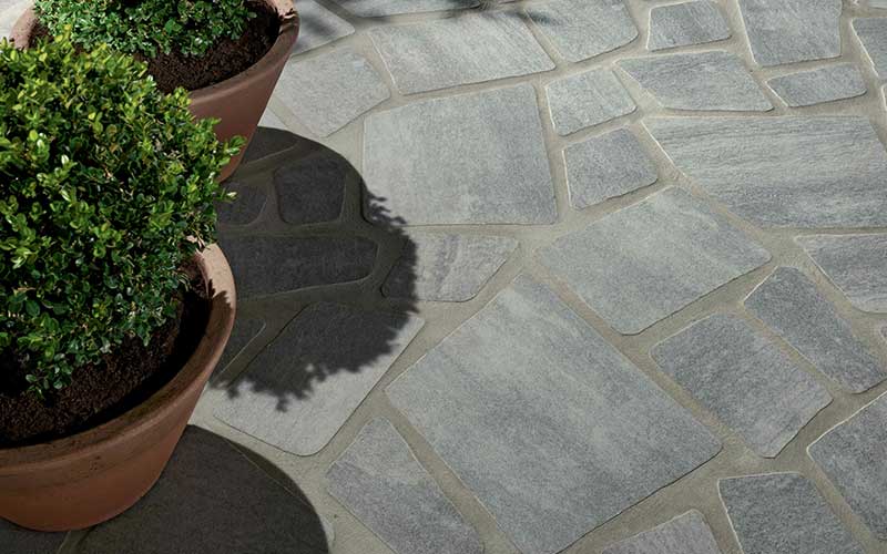 Terrasse en pierre naturelle