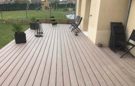 Renovation de terrasse pas chère : la terrasse en bois composite