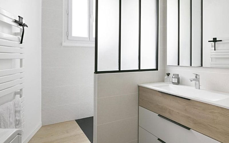 Verrière en séparation de douche