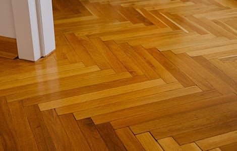 Parquet  à bâtons rompus ou en chevron
