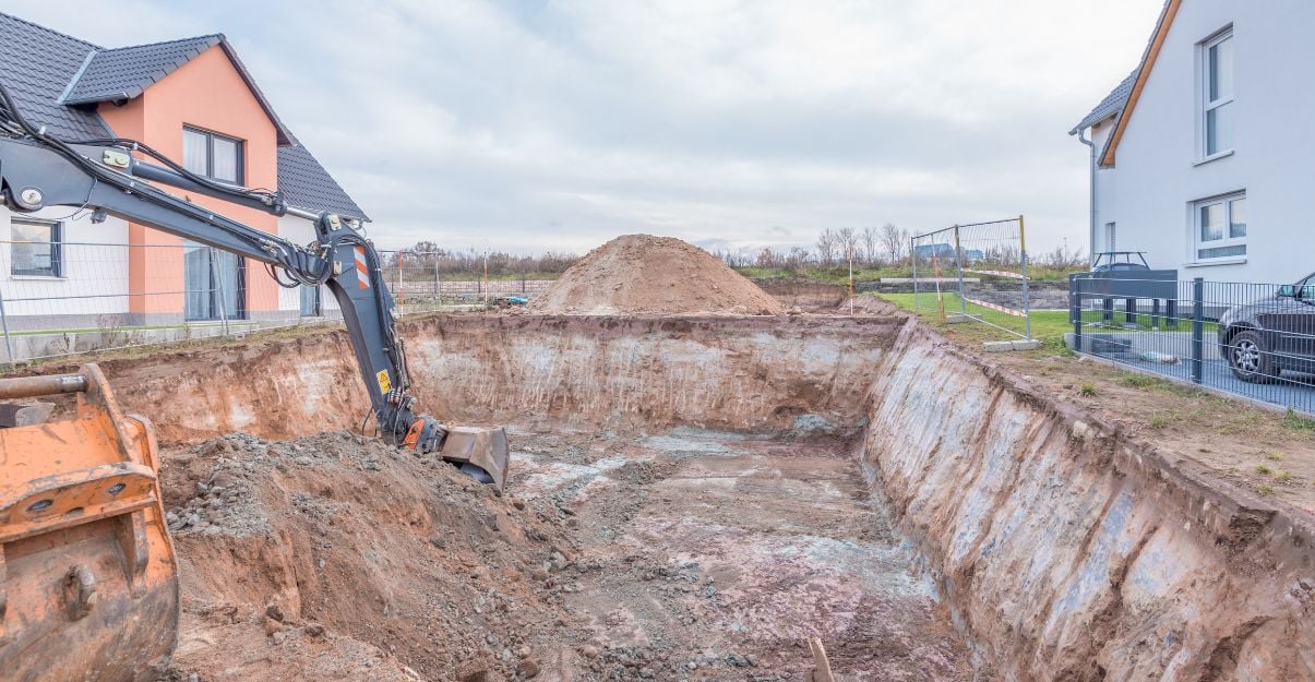 La fouille en excavation dans le cadre de travaux de terrassement