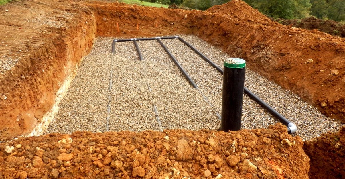 Drainage et pose de canalisations avant la construction d’une piscine