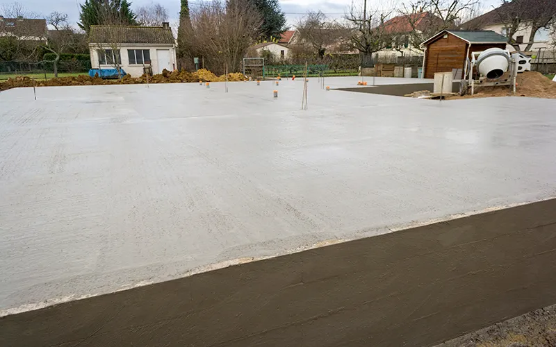 Trouvez un artisan qualifié pour vos travaux de dallage béton