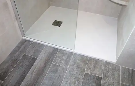 Le receveur extra-plat : une alternative moderne