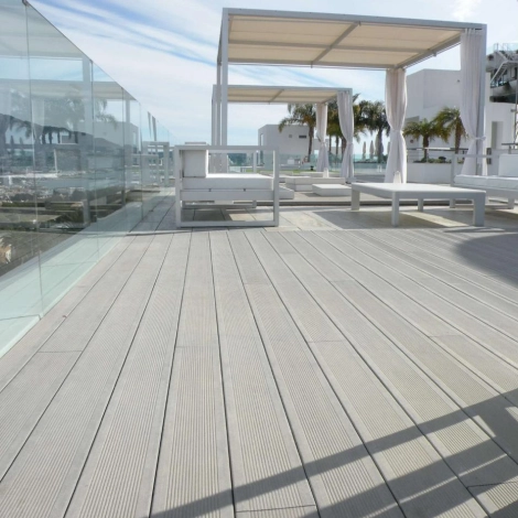 Lame de terrasse Élégance lisse monoextrudée