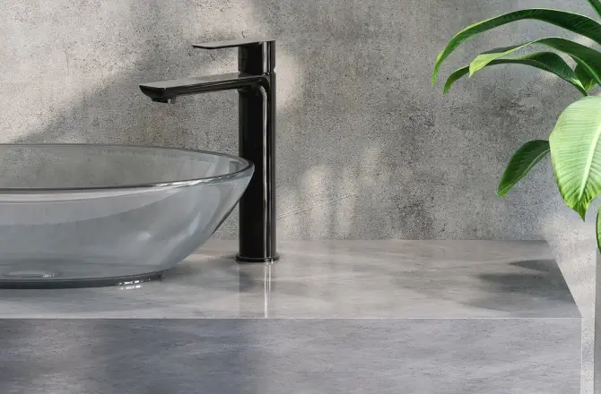 Salle de bain en béton ciré : une solution compatible avec murs, sols, douche, mobilier