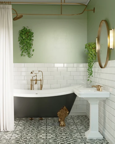 Salle de bain blanche et noire : top 10 des inspirations La Maison Saint-Gobain