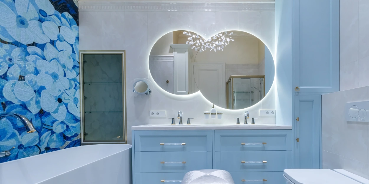 Salle de bain bleue : inspiration Abysses Élégants