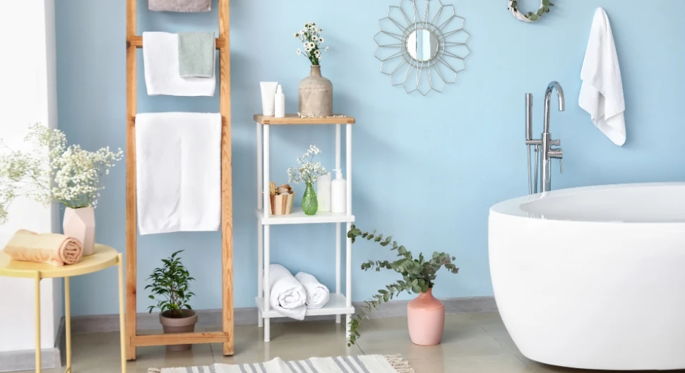 Salle de bain bleue : 10 idées déco et styles à adopter