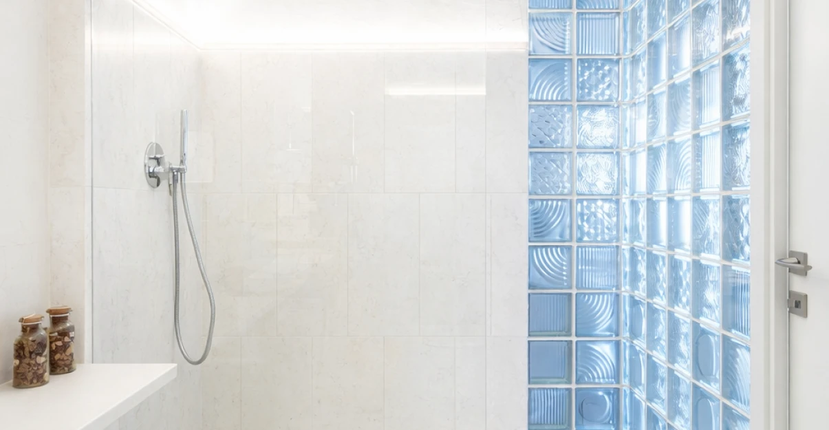 Entreten carreau de verre 