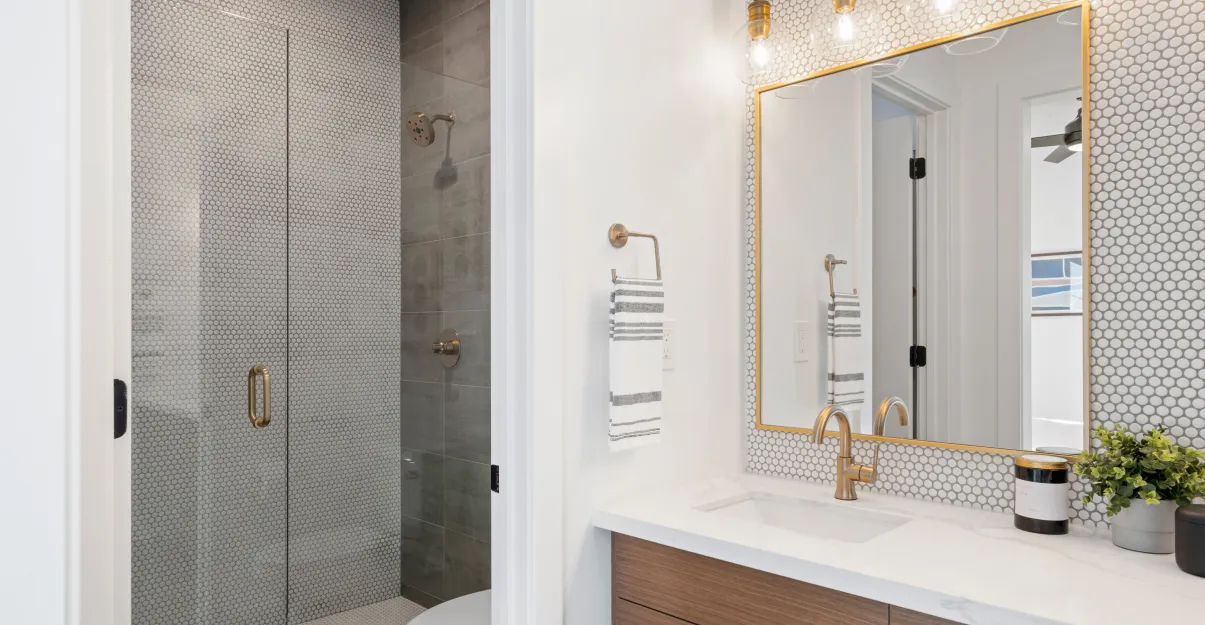 éclairage petite salle de bains