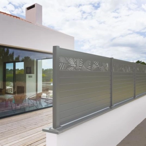 La clôture de jardin en aluminium Alulam