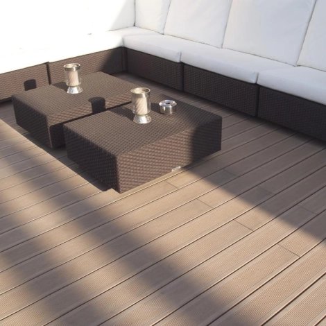 Lame de terrasse en bois composite Élégance, finition rainurée 